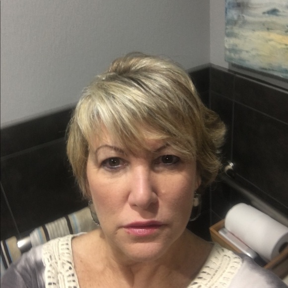 Meet your Posher, Donna - Picture 7 of 8